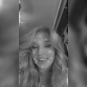 Meet your Posher, Alissa